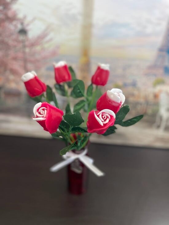 6 soap red roses for Valentine's Day! - Image 3