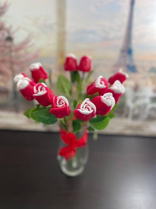A dozen roses